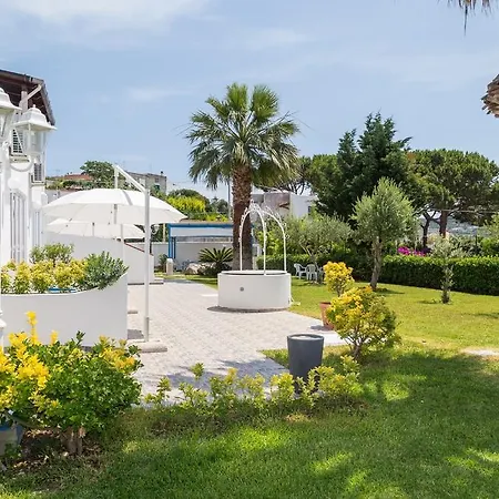 فندق مبيت وإفطار Relais Romildanna Forio di Ischia