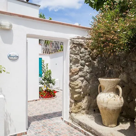 فندق مبيت وإفطار Relais Romildanna
