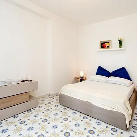 فندق مبيت وإفطار Relais Romildanna 3*