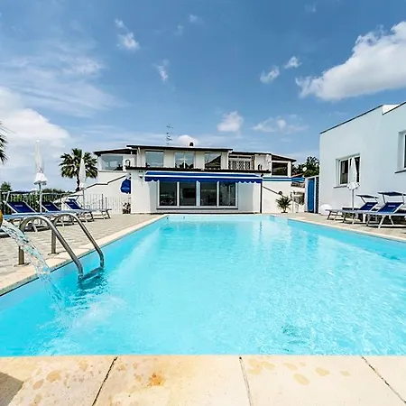 فندق مبيت وإفطار Relais Romildanna