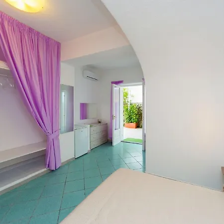 Relais Romildanna Bed & Breakfast Forio (Isola d'Ischia)